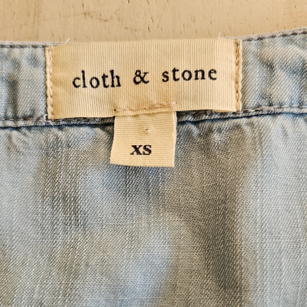 Cloth & Stone Top - Picture 3 of 4